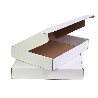 25 x White Postal Boxes 16x14x3